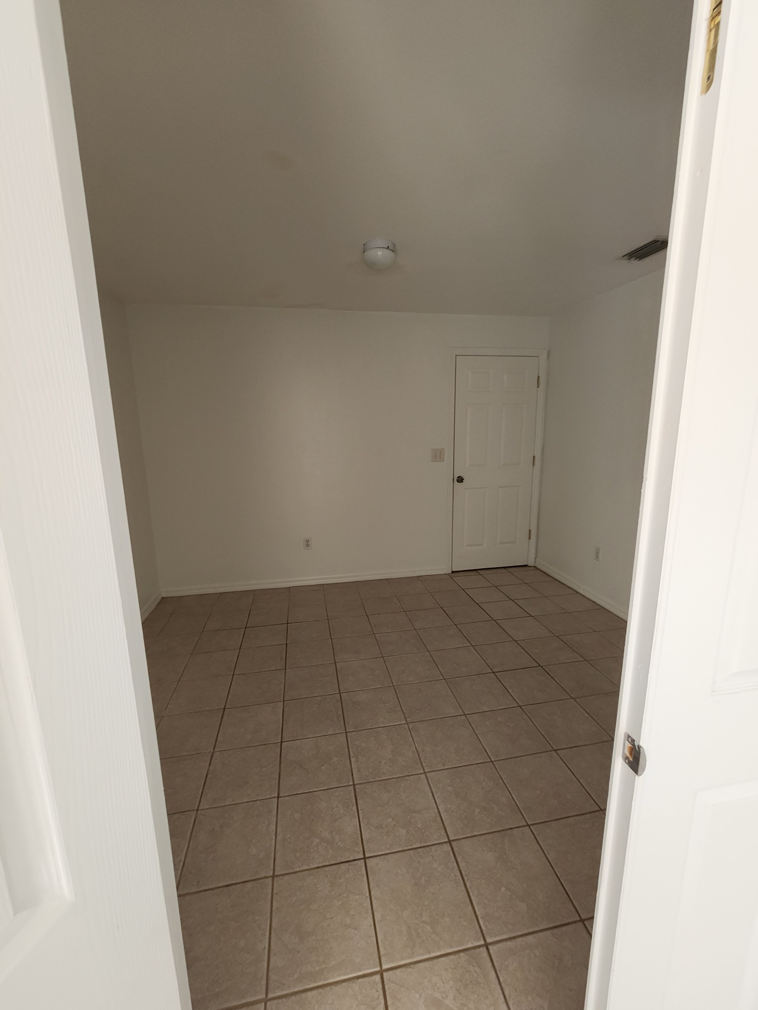 2626 SW SANTA BARBARA PL